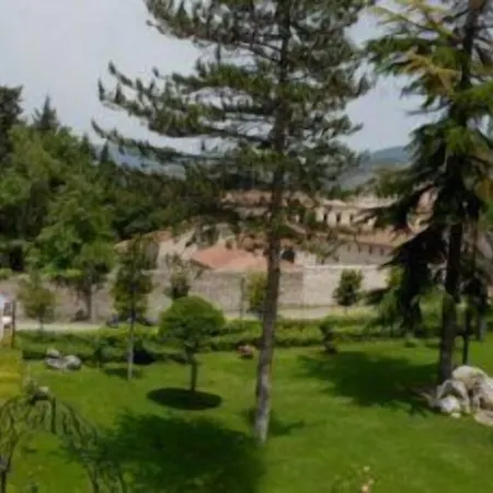 Certosa 3* Падула