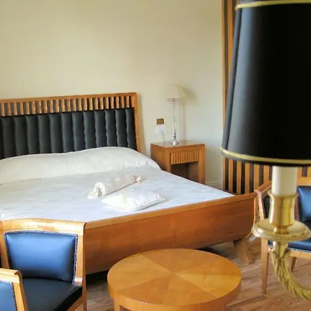 Certosa Отель 3*