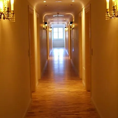 Certosa Hotel Padula