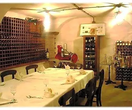 Certosa Hotel 3*