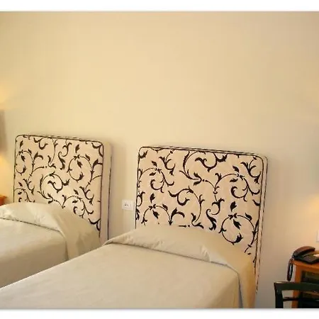 Hotel Certosa Padula