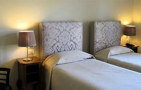 Certosa Hotel Padula
